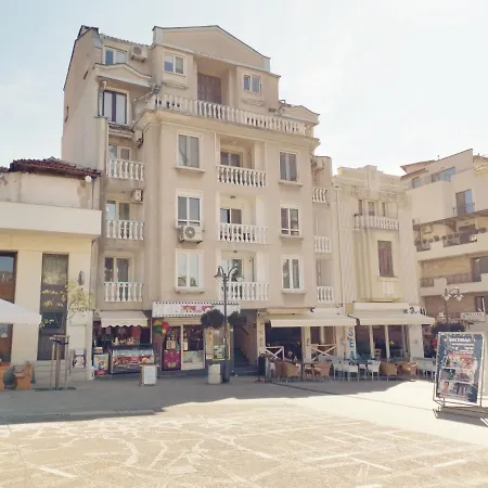 Apartment Cozy In The Heart Of Burgas, Bulgaria Burgas