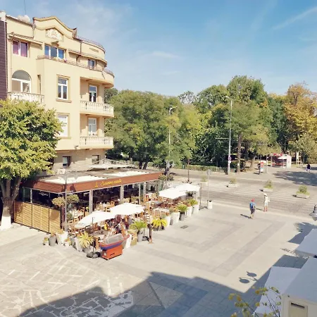 Apartment Cozy In The Heart Of Burgas, Bulgaria *