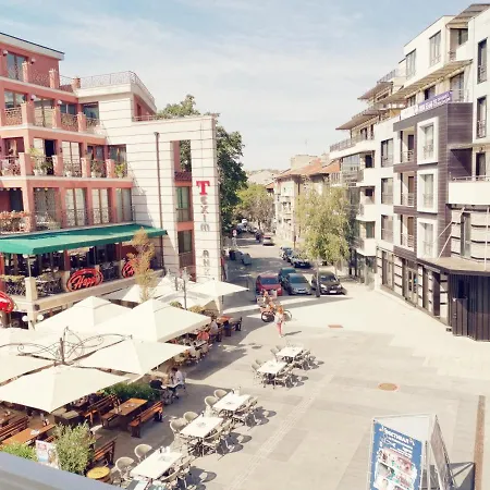 Cozy In The Heart Of Burgas, Bulgaria Apartment Burgas